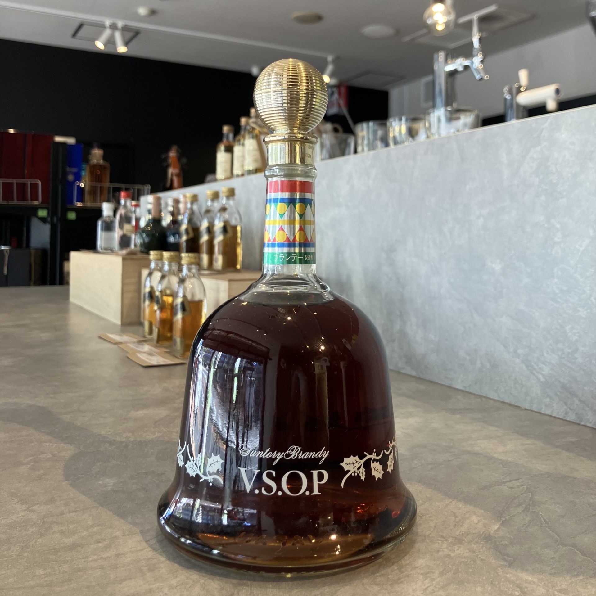 サントリー VSOP クリスマス ベル型 500ml